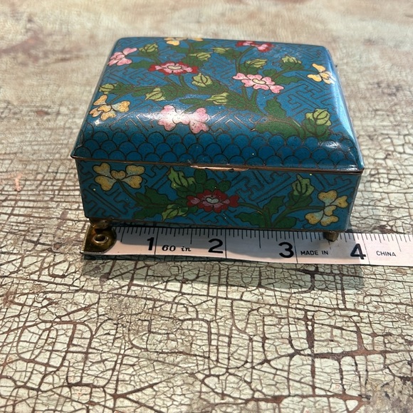 Antique Turquoise Chinese Cloisonné and brass Box, Circa 1900 Cigarette Trinket - Picture 8 of 9